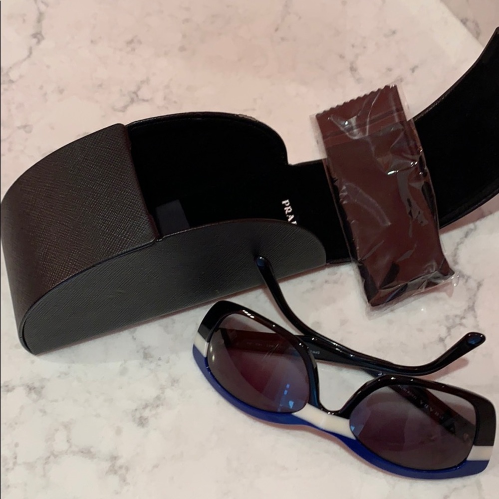Prada Ladies Sunglasses